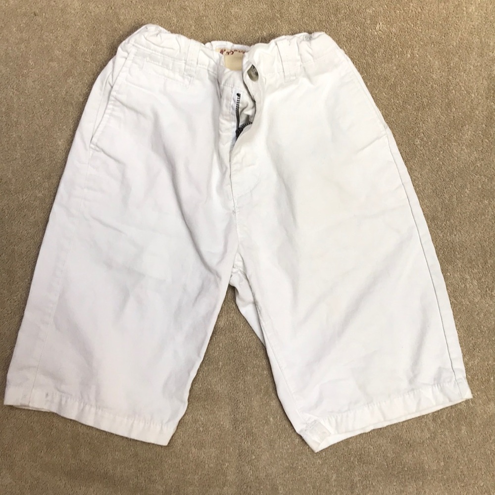 White boys Penguin sz 10 shorts